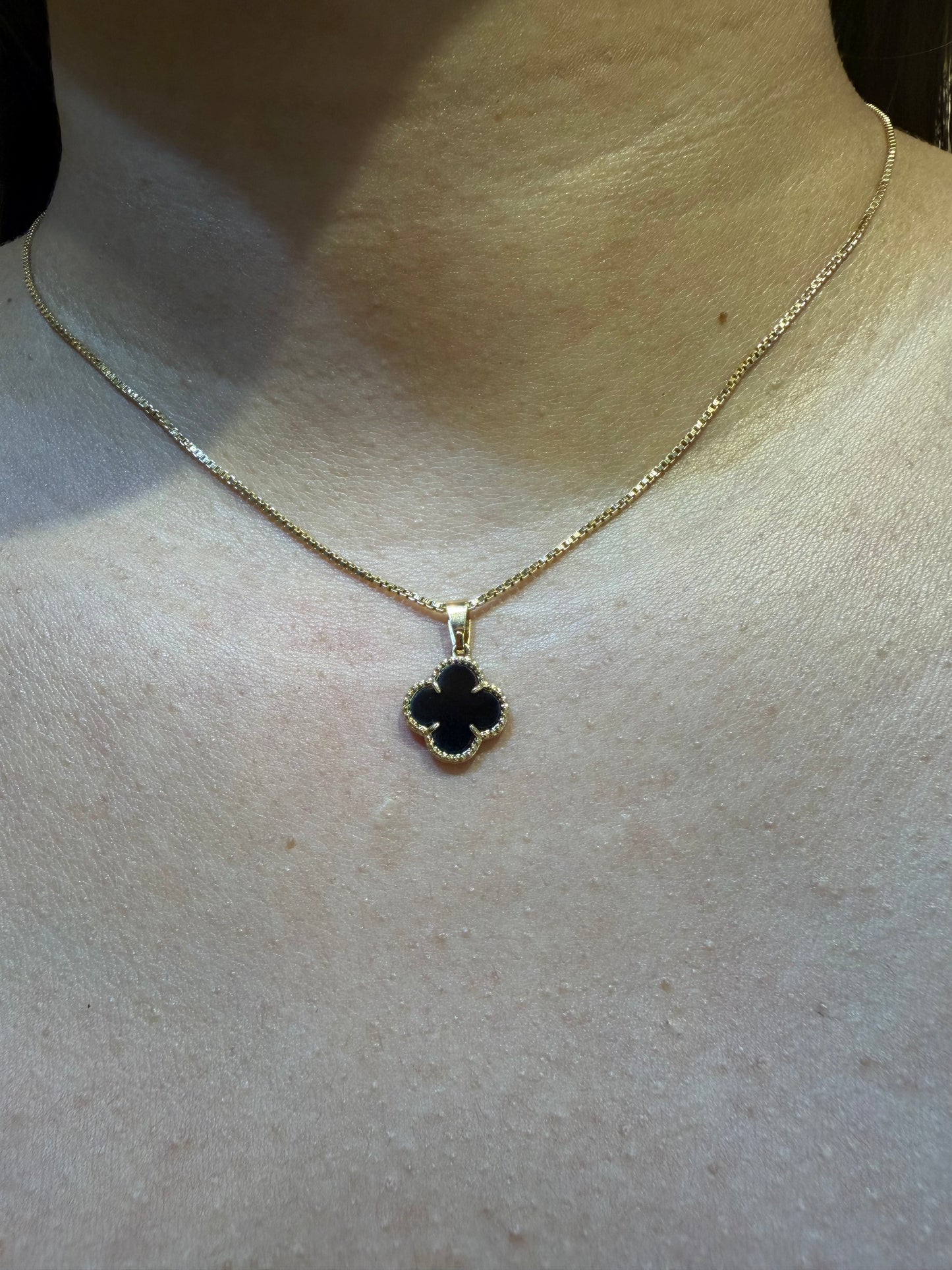 Cadena veneciana - Dije Trébol negro