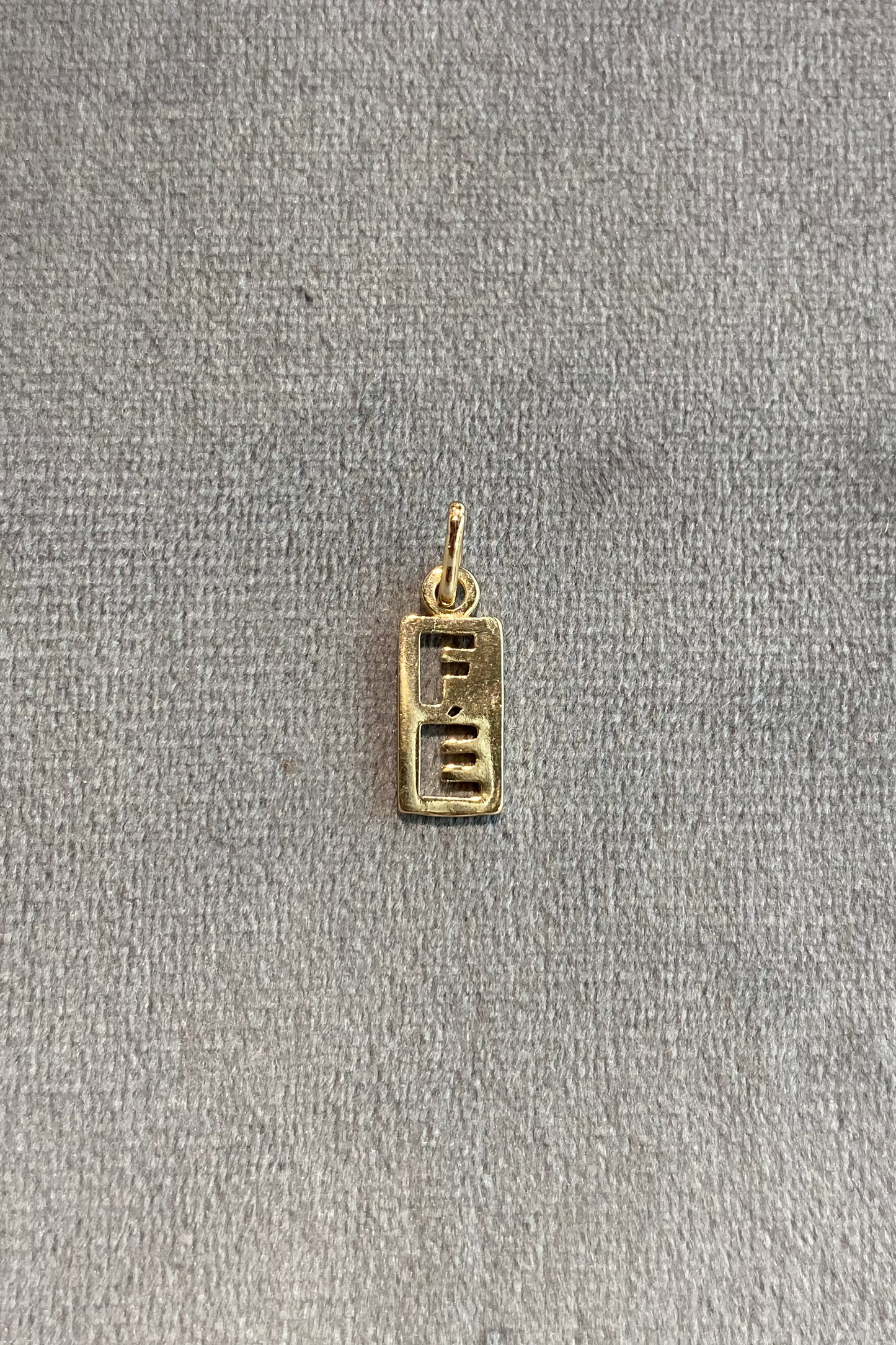 Dije placa fe. Ref:881