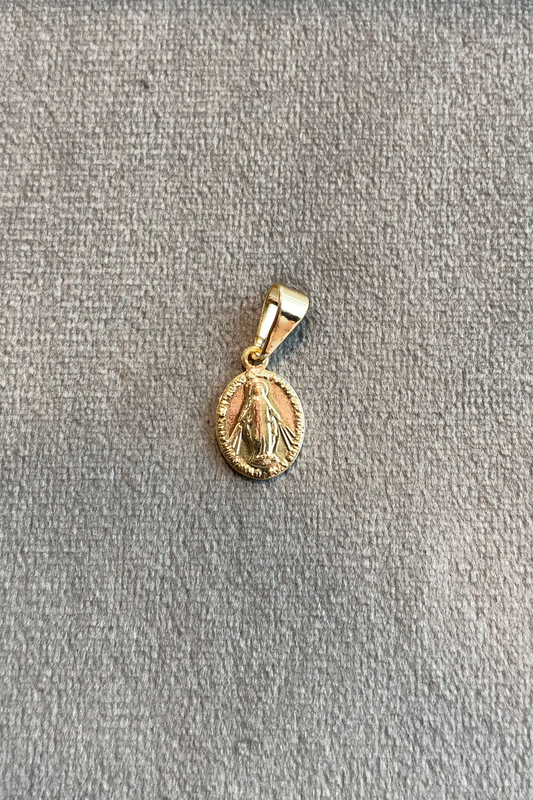 Dije milagrosa mediana. Ref:515