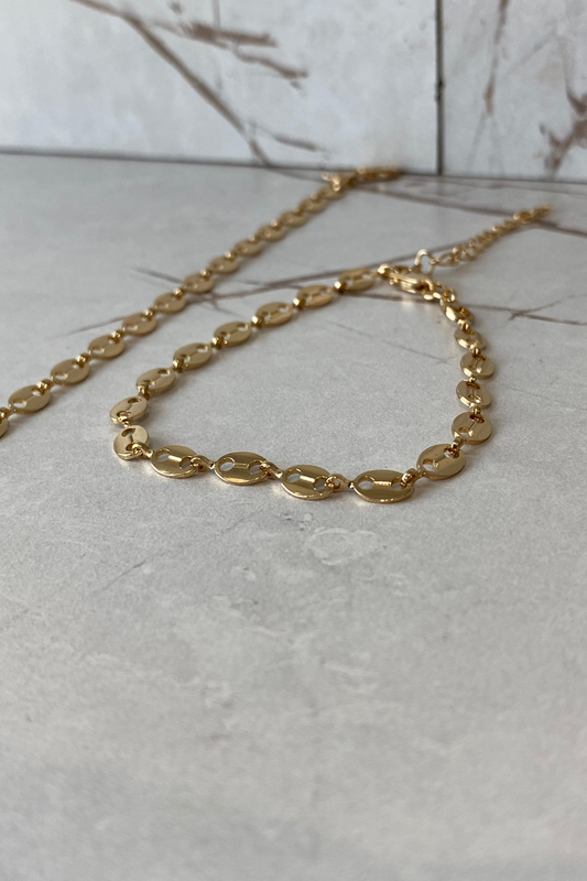 Pulsera gucci plana. Ref:256